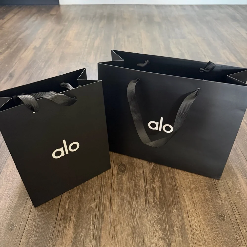 ALO Yoga Black Paper Shopping Bag Gift Bag Tote Luxury Reusable Set Two Trendy